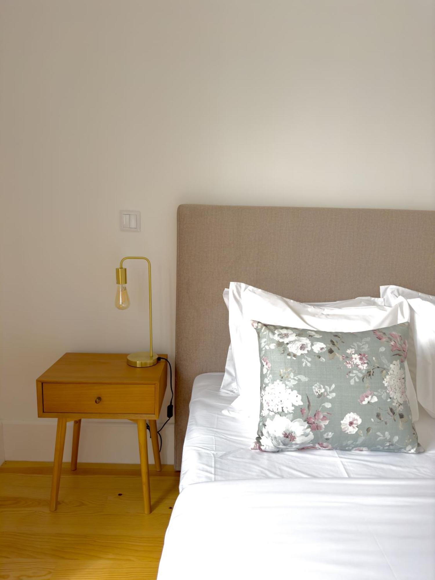 Vibrant Host Solutions-Bonfim Apartment Porto Bagian luar foto