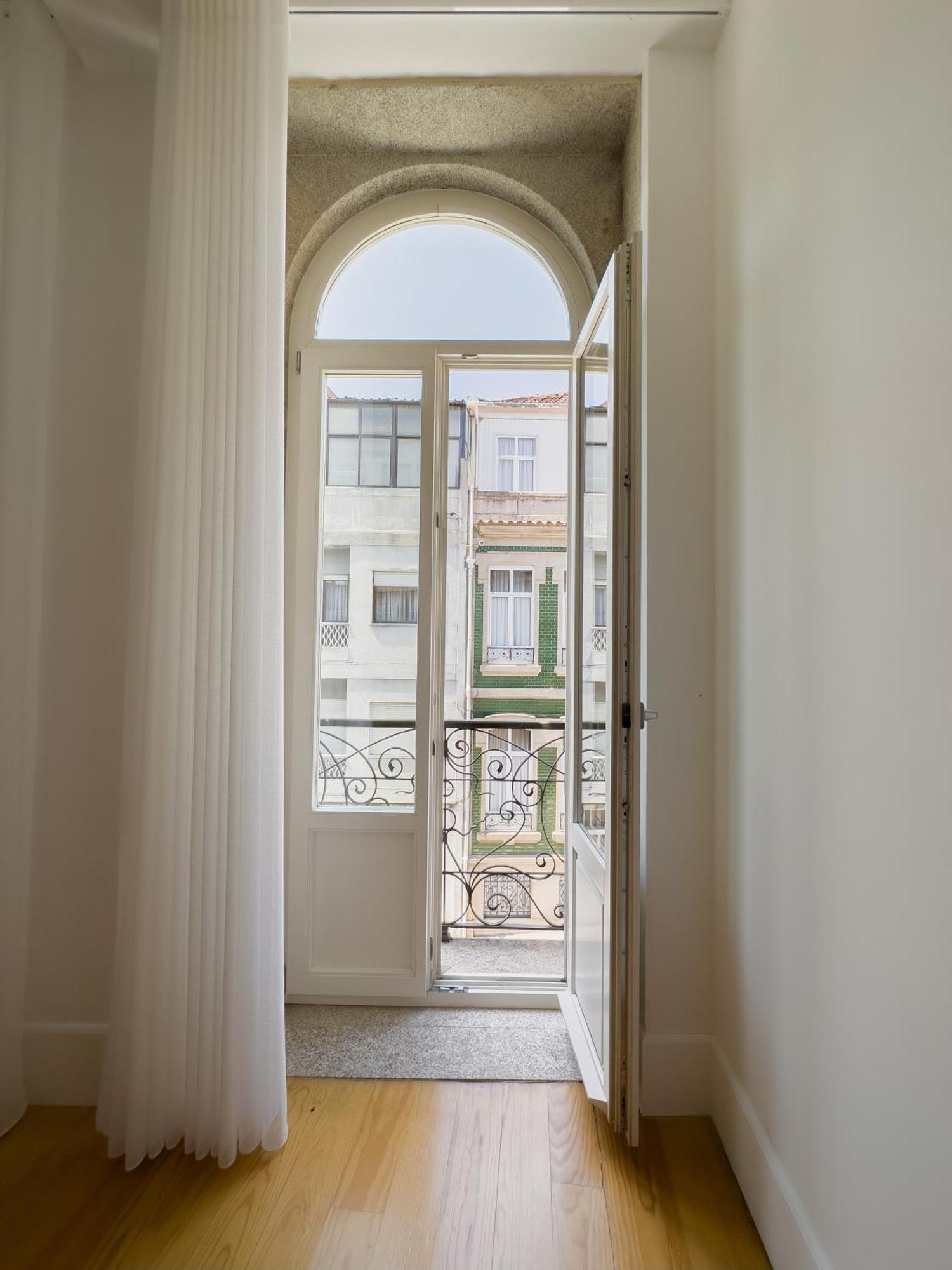 Vibrant Host Solutions-Bonfim Apartment Porto Bagian luar foto